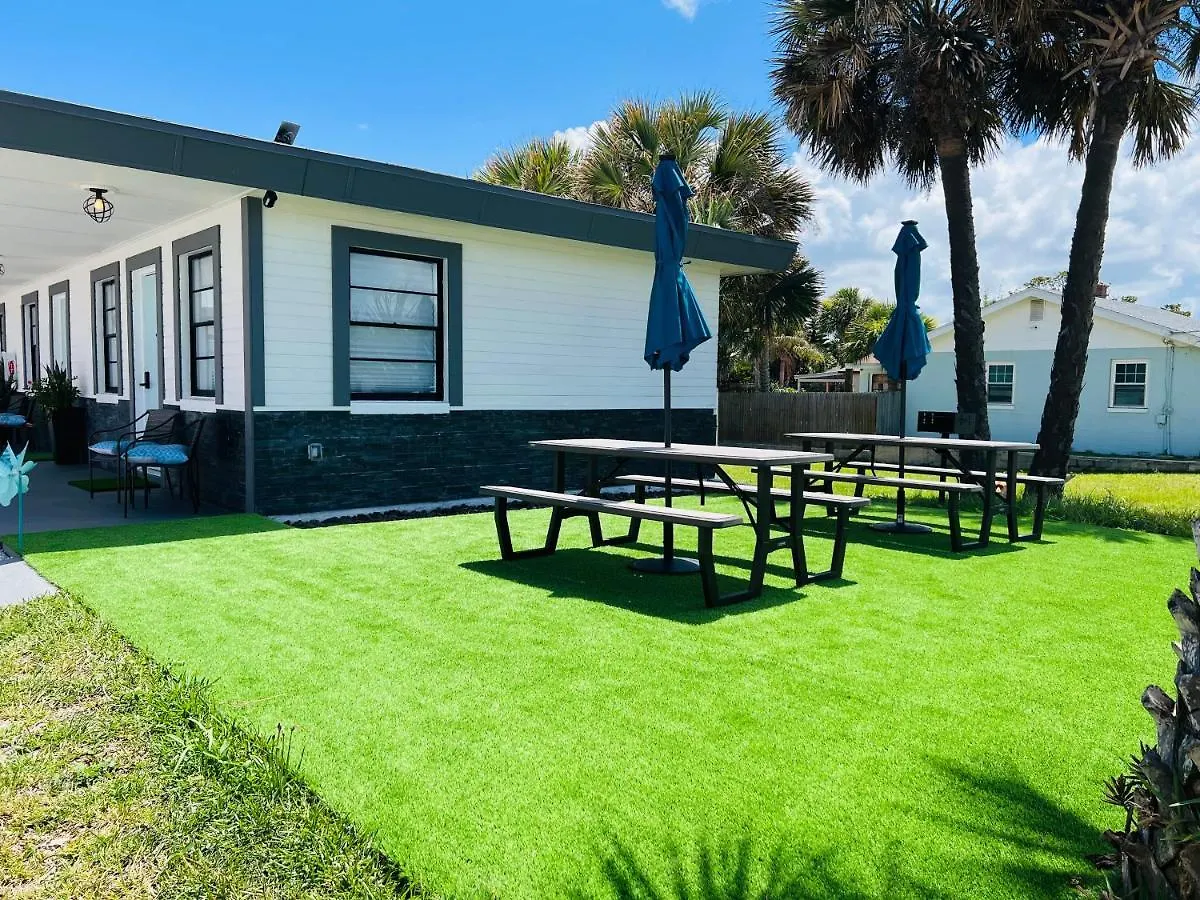 1915 Beach Club Daytona Beach