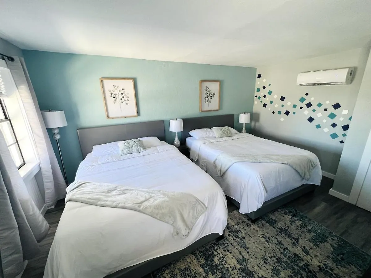 Motel 1915 Beach Club Daytona Beach