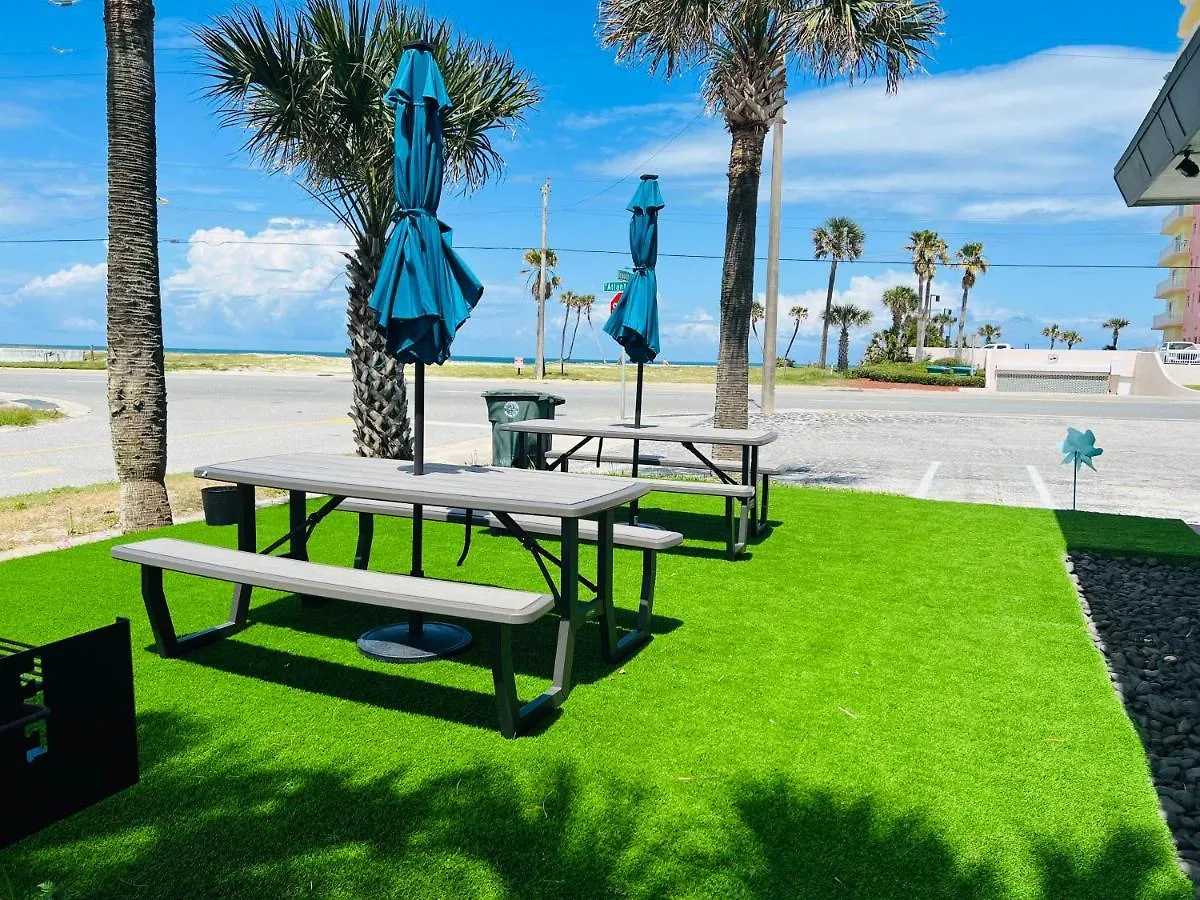1915 Beach Club Daytona Beach