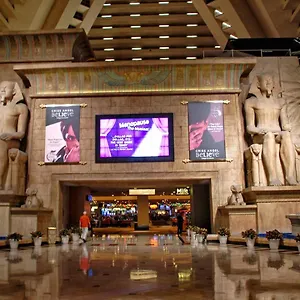 https://strip-las-vegas-unit-by-luxor-and-t-mobile-arena-area.las-vegashotels.net